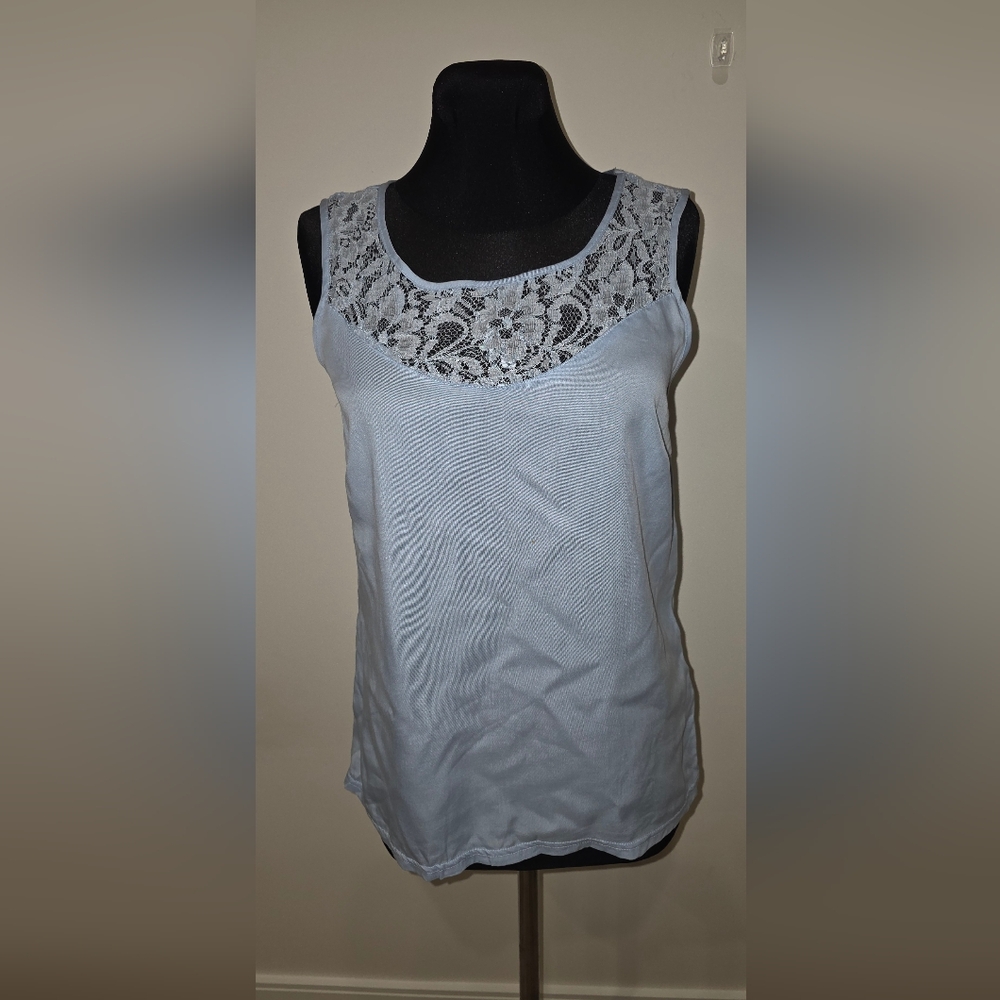 Vero Moda Baby Blue Sleeveless Tank Top with Lace Detail, XS